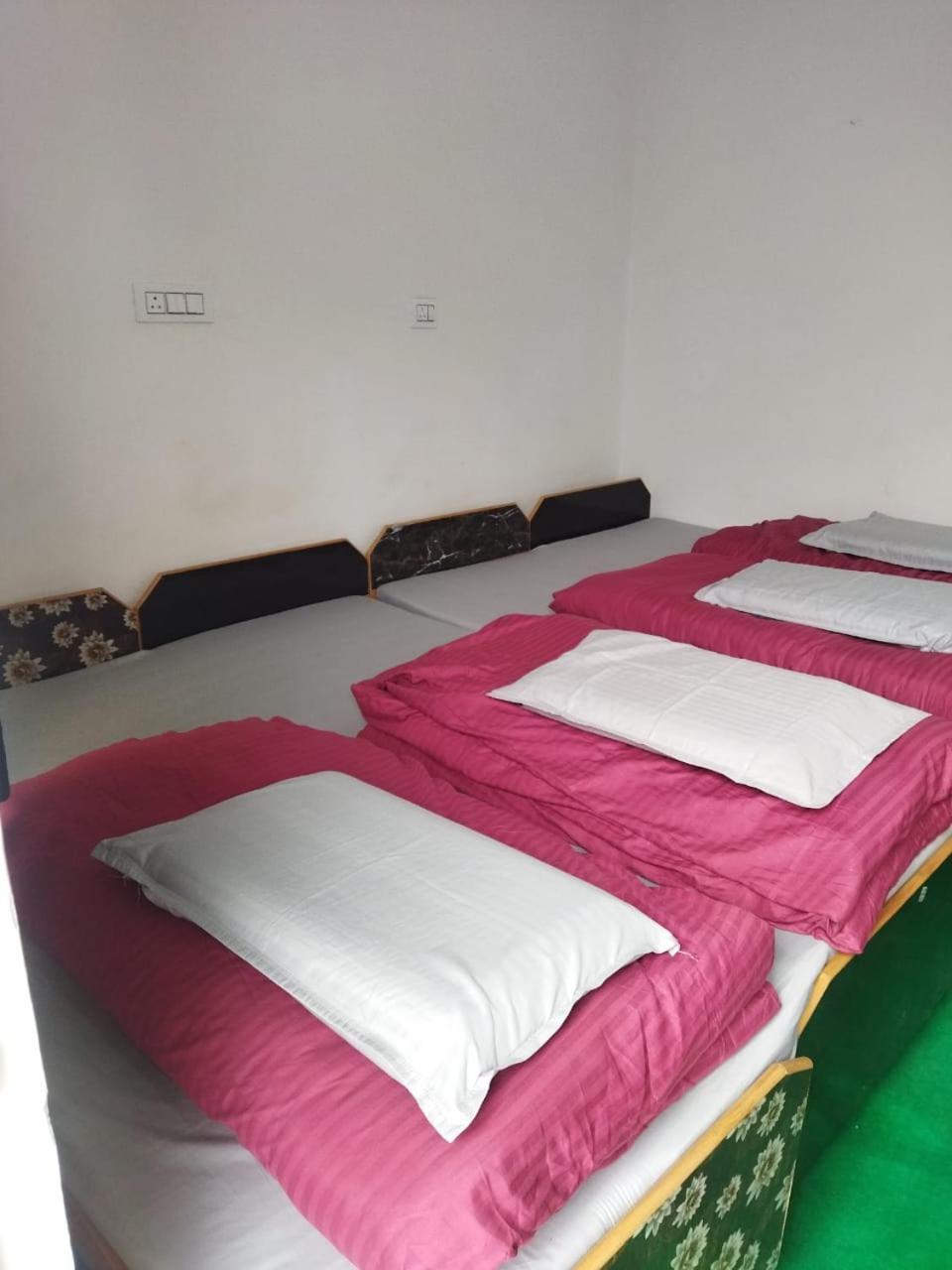 Hotel Narayana Residency Gupta Kashi Exterior photo